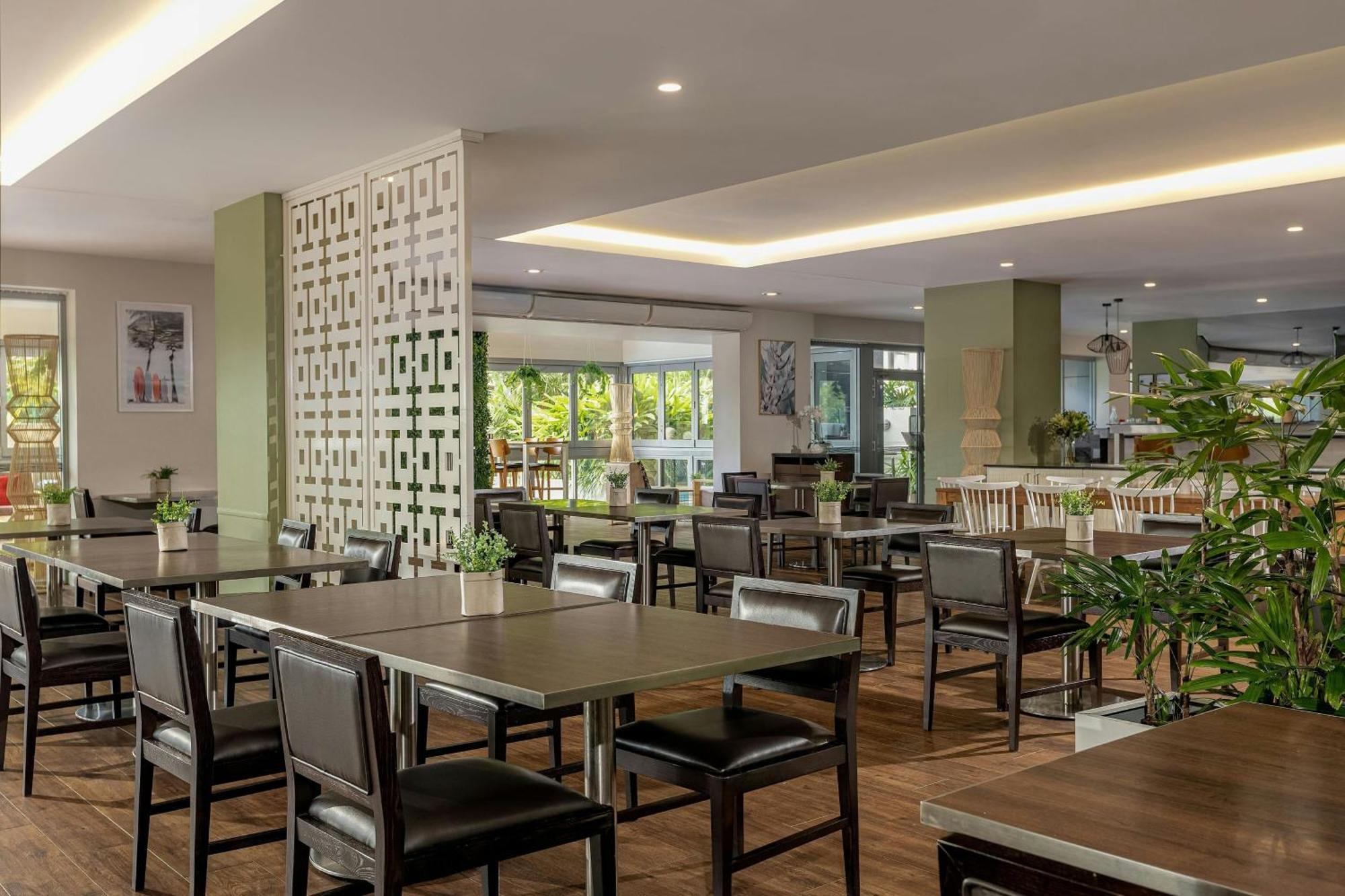 Отель Courtyard By Marriott Дарвин Экстерьер фото